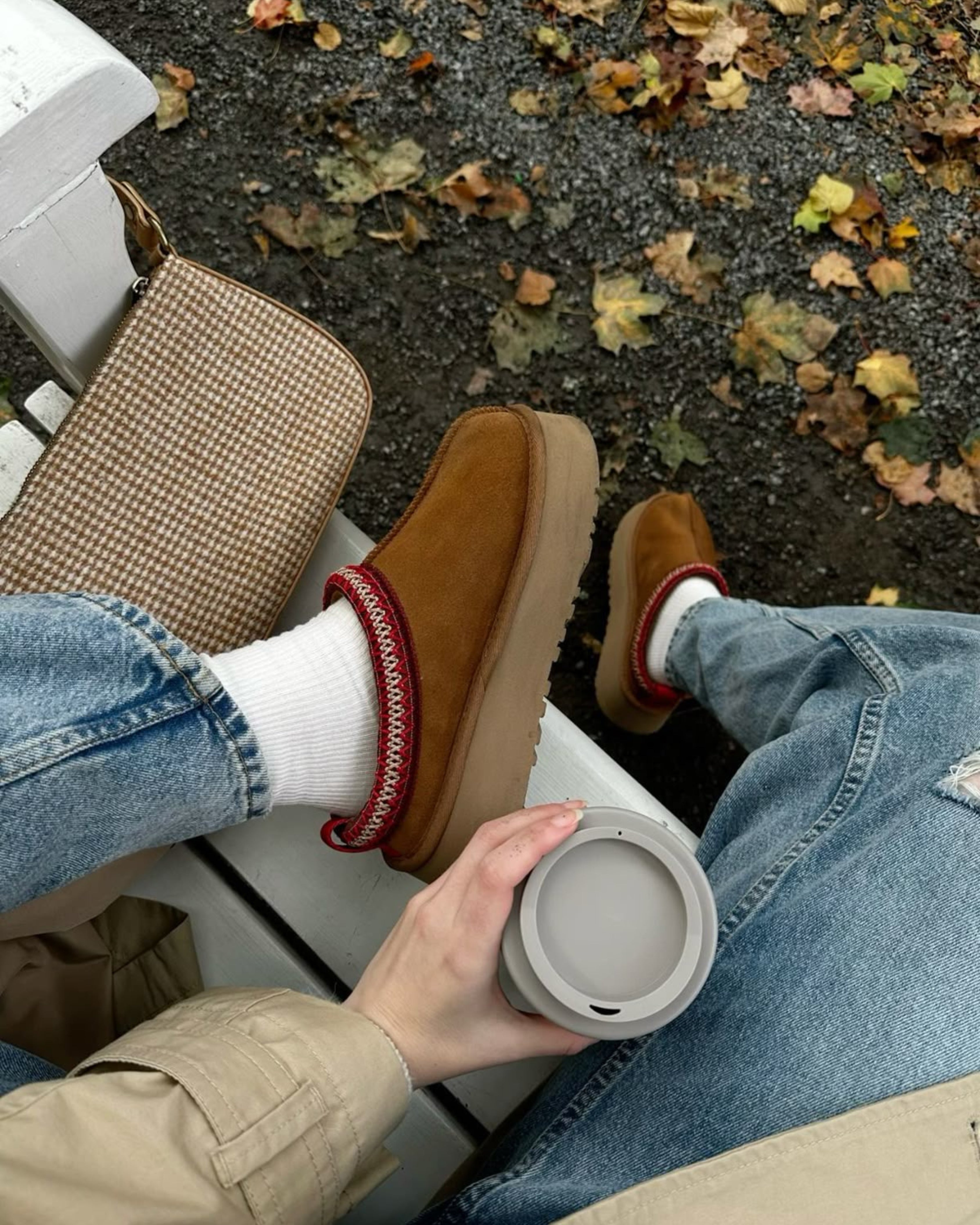 Comfort Slippers — sisä- ja ulkokäyttöön