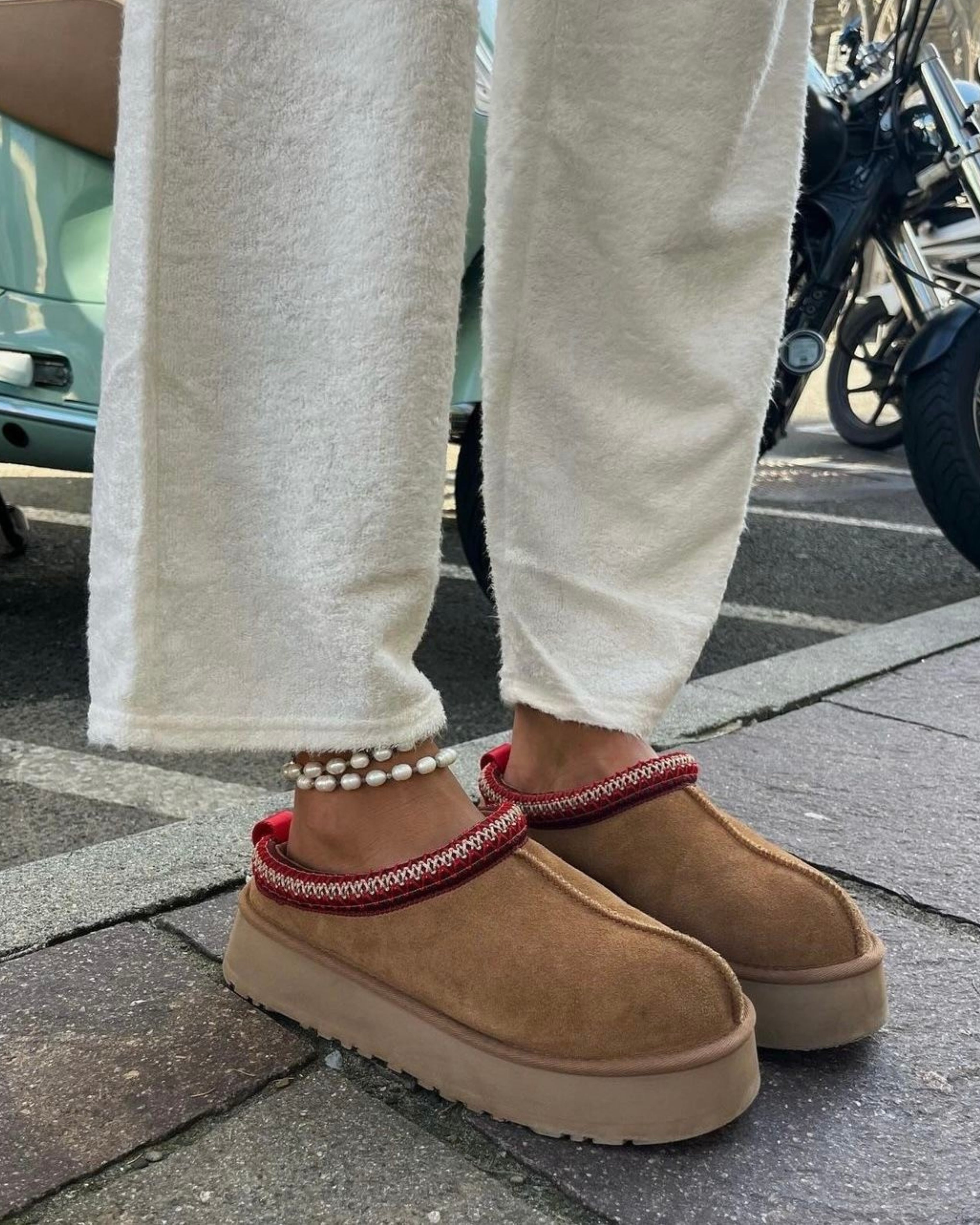 Comfort Slippers — sisä- ja ulkokäyttöön